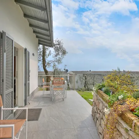Relais Nanzello Garda Living 1 And 2 Σπίτι διακοπών *