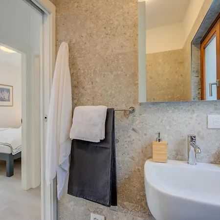 Σπίτι διακοπών Relais Nanzello Garda Living 1 And 2 *